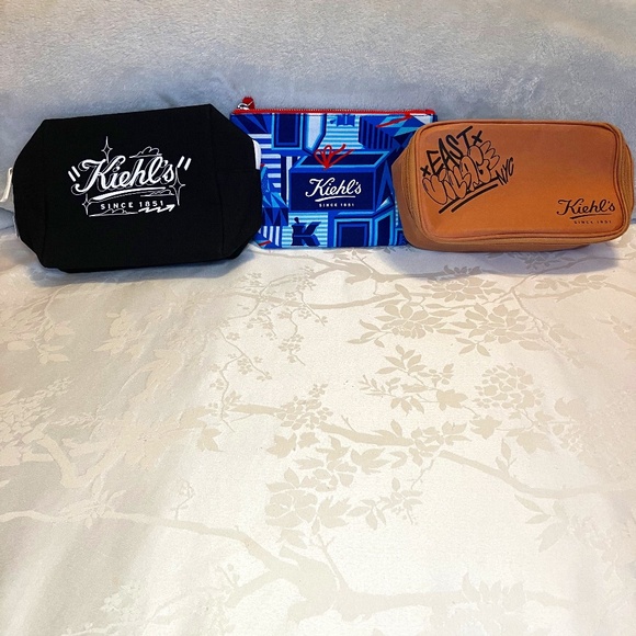 NWT Kiehl’s Cosmetic Makeup Bag Bundle Of Three - Picture 1 of 10